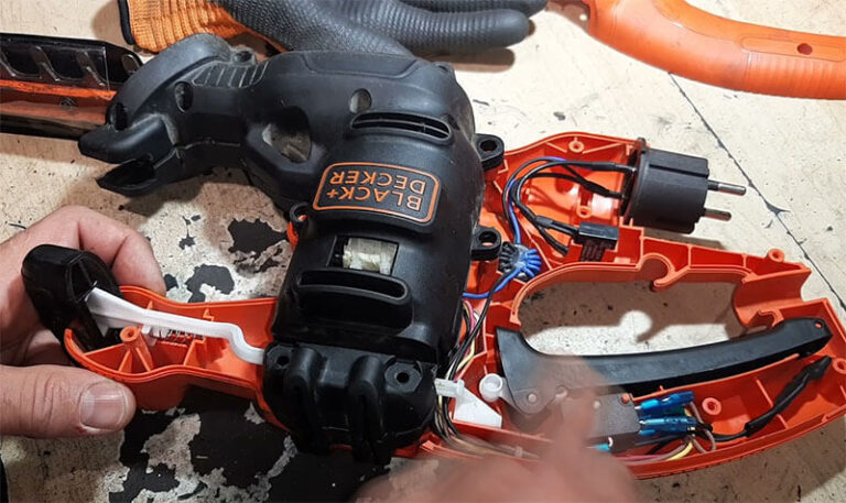 Разбор кустореза Black & Decker
